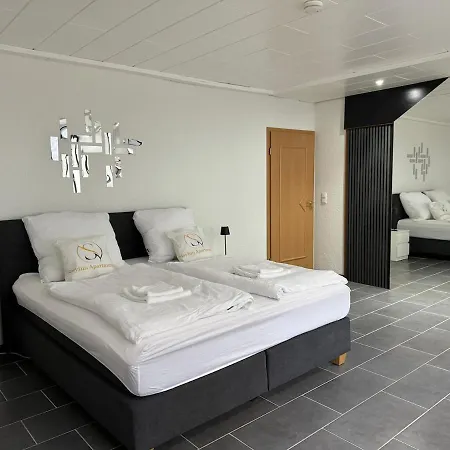 Entspannung Pur! Privater Kinosaal & Whirlpool Apartamento