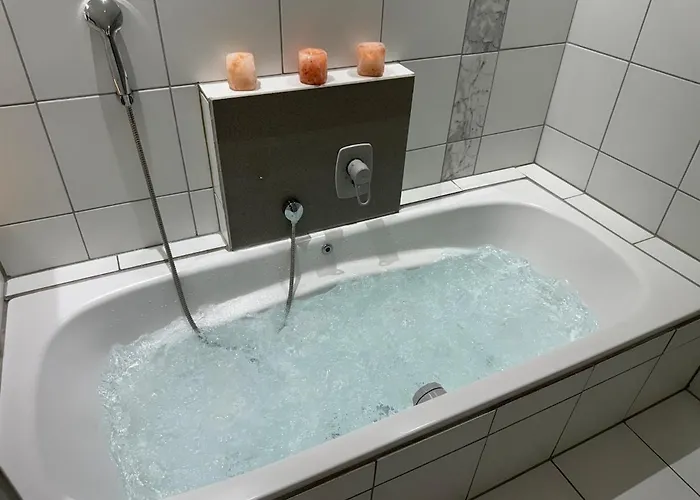 Entspannung Pur! Privater Kinosaal & Whirlpool * 에센